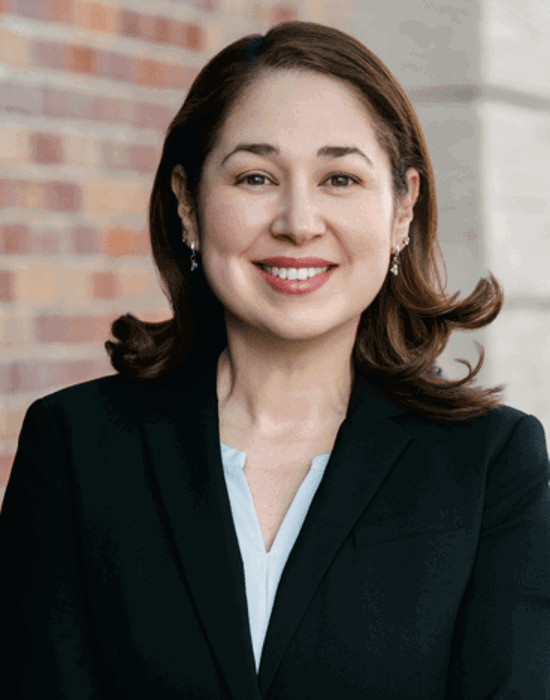 Denise Ballesteros Photo